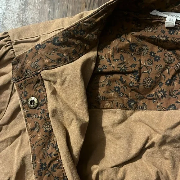 Jacket - Picture 2 of 3